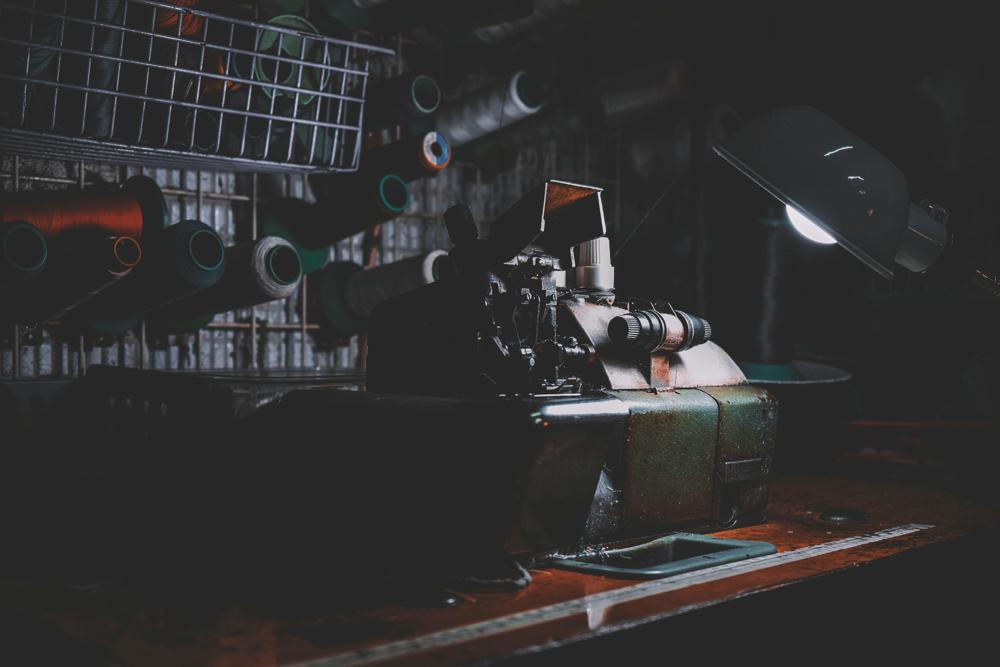 sewing machine